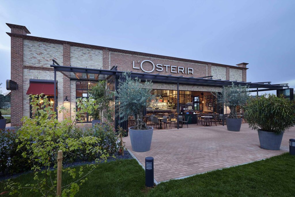 l´osteria in langenfeld 2015 / solarlux aluminium systeme gmbh, osnabrück